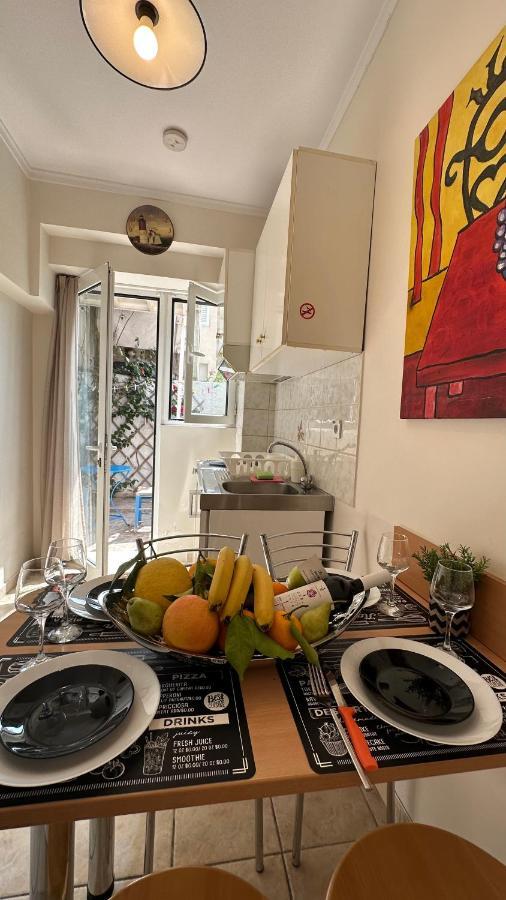 Patras Centre Apartment Экстерьер фото