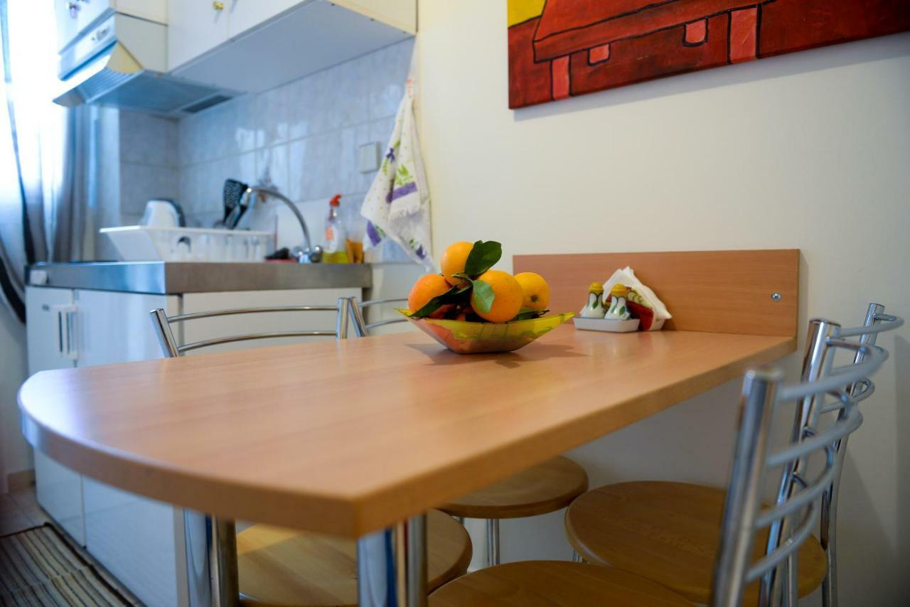 Patras Centre Apartment Экстерьер фото